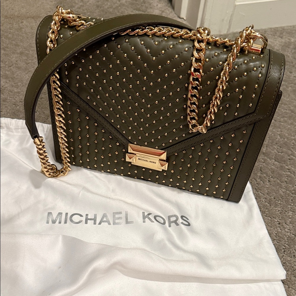MICHAEL MICHAEL KORS
Whitney Large Studded Leather Convertible Shoulder Bag - Picture 2 of 12